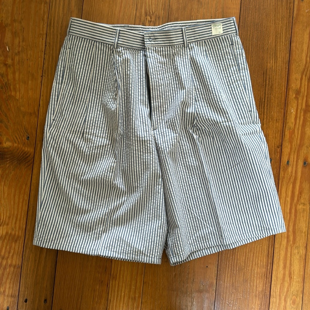 J. McLaughlin men’s seersucker shorts